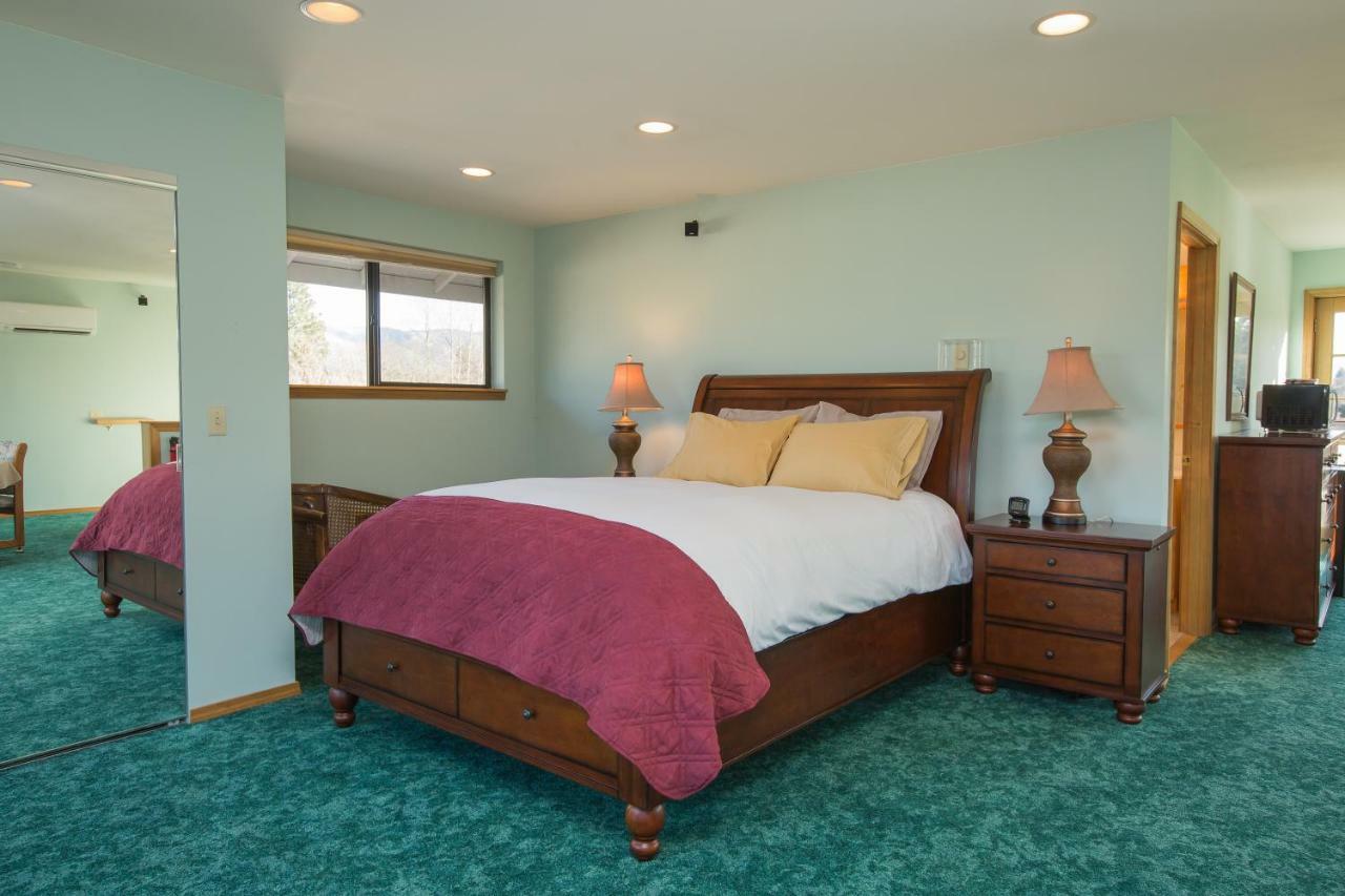 Brookside Bed & Breakfast Hood River Esterno foto