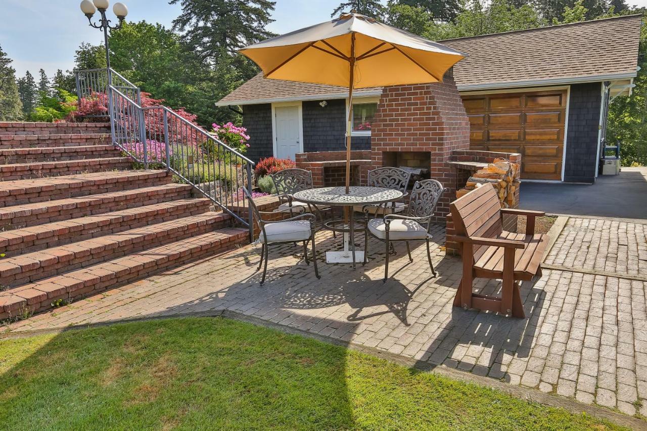 Brookside Bed & Breakfast Hood River Esterno foto
