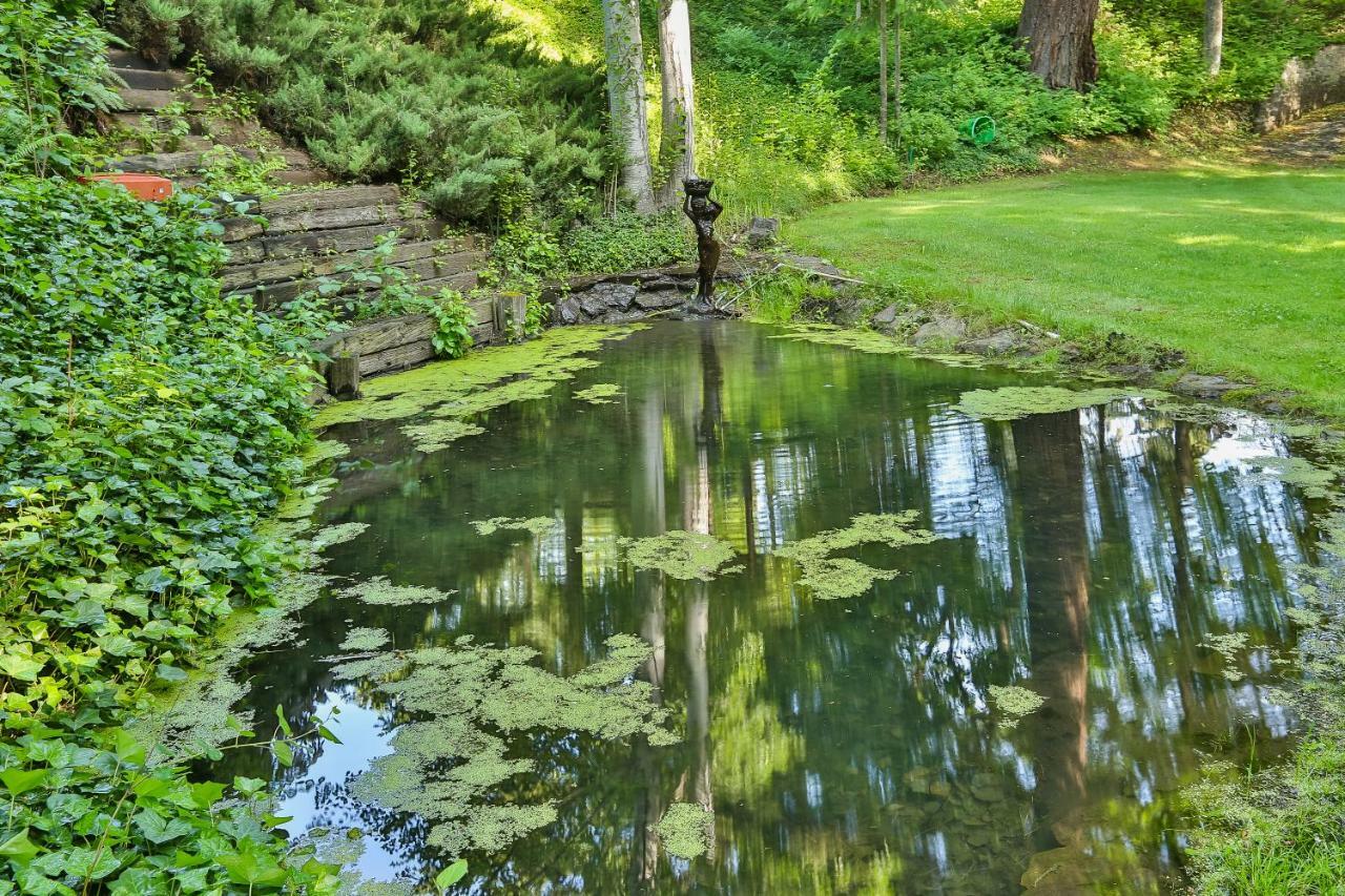 Brookside Bed & Breakfast Hood River Esterno foto
